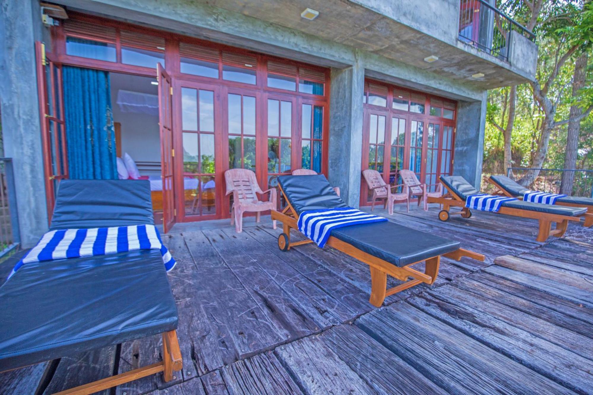 Ella Rawana Den Hotel المظهر الخارجي الصورة