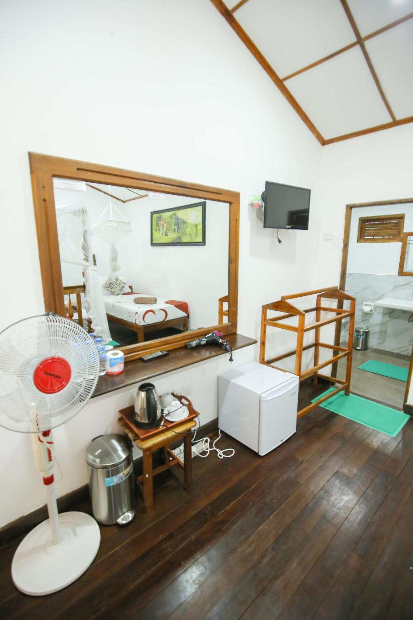 Ella Rawana Den Hotel المظهر الخارجي الصورة