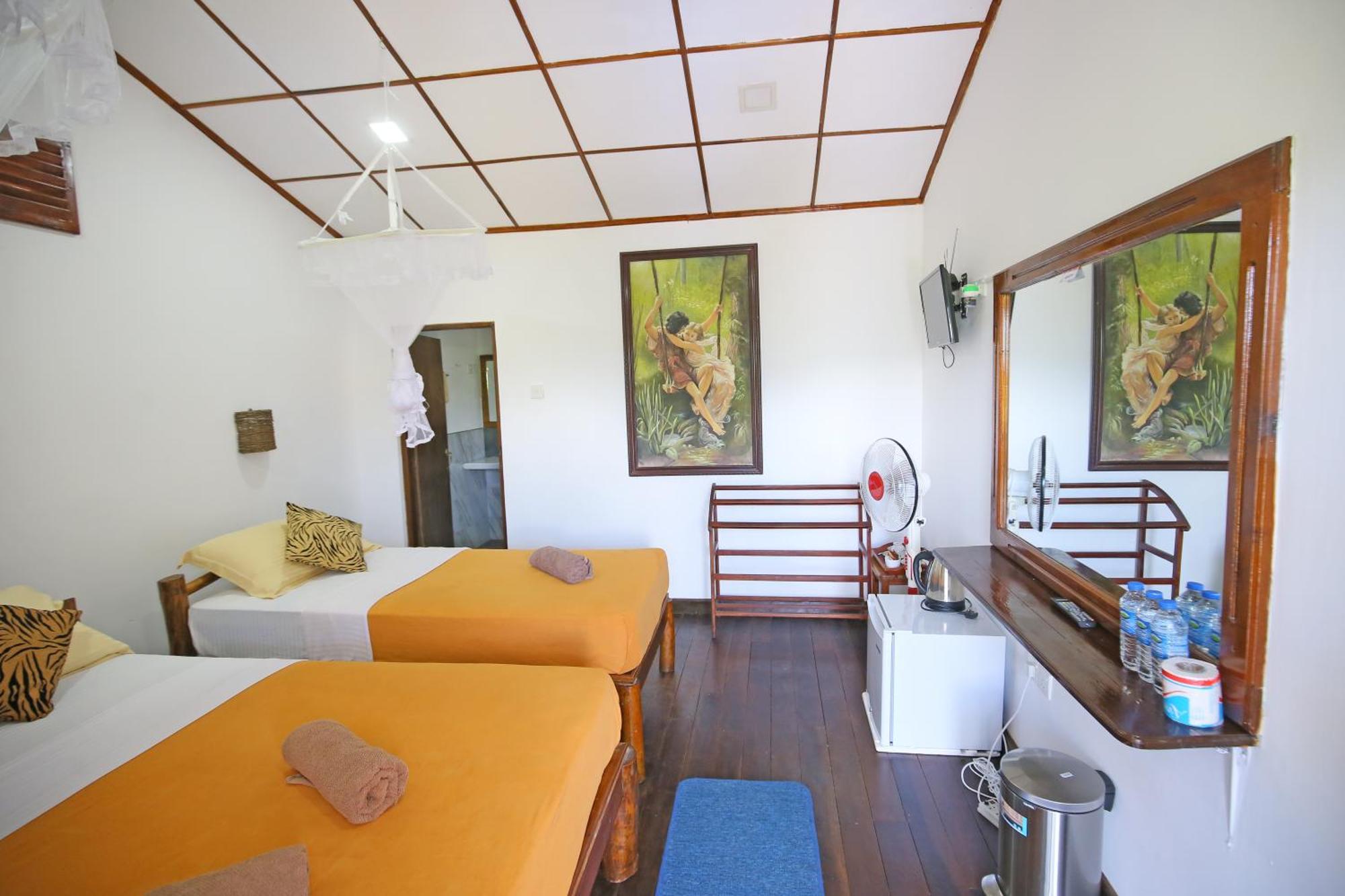 Ella Rawana Den Hotel المظهر الخارجي الصورة