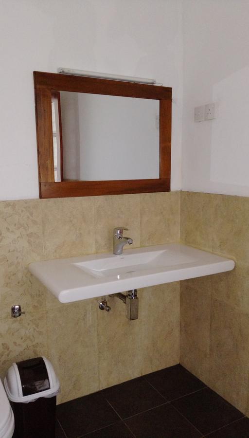 Ella Rawana Den Hotel المظهر الخارجي الصورة